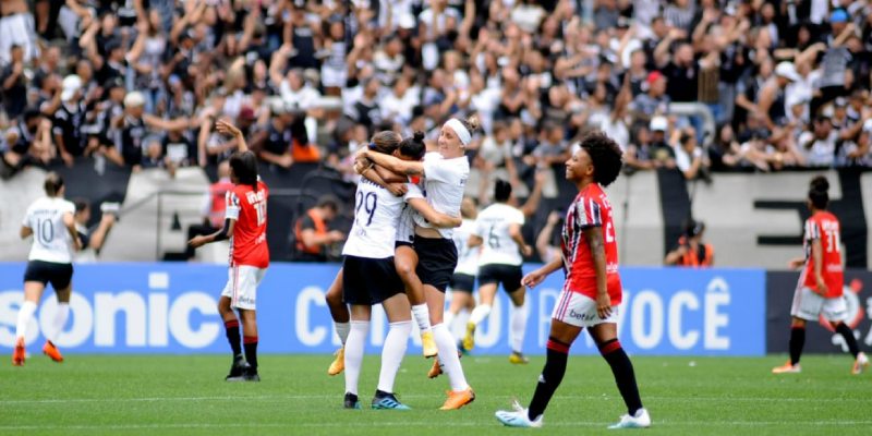 Final do Campeonato Paulista de Futebol Feminino, Meninas v…